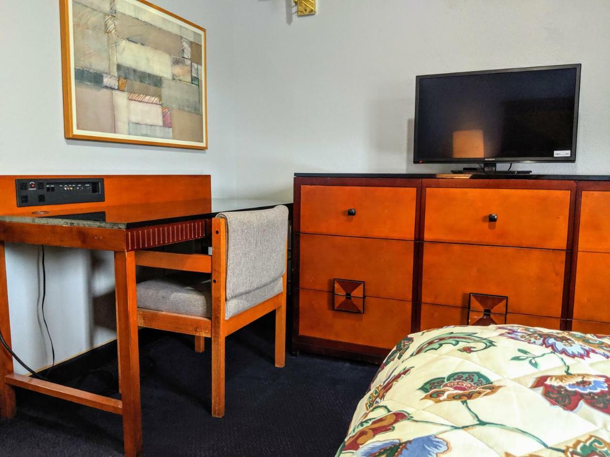 Executive Inn Thomson Extérieur photo